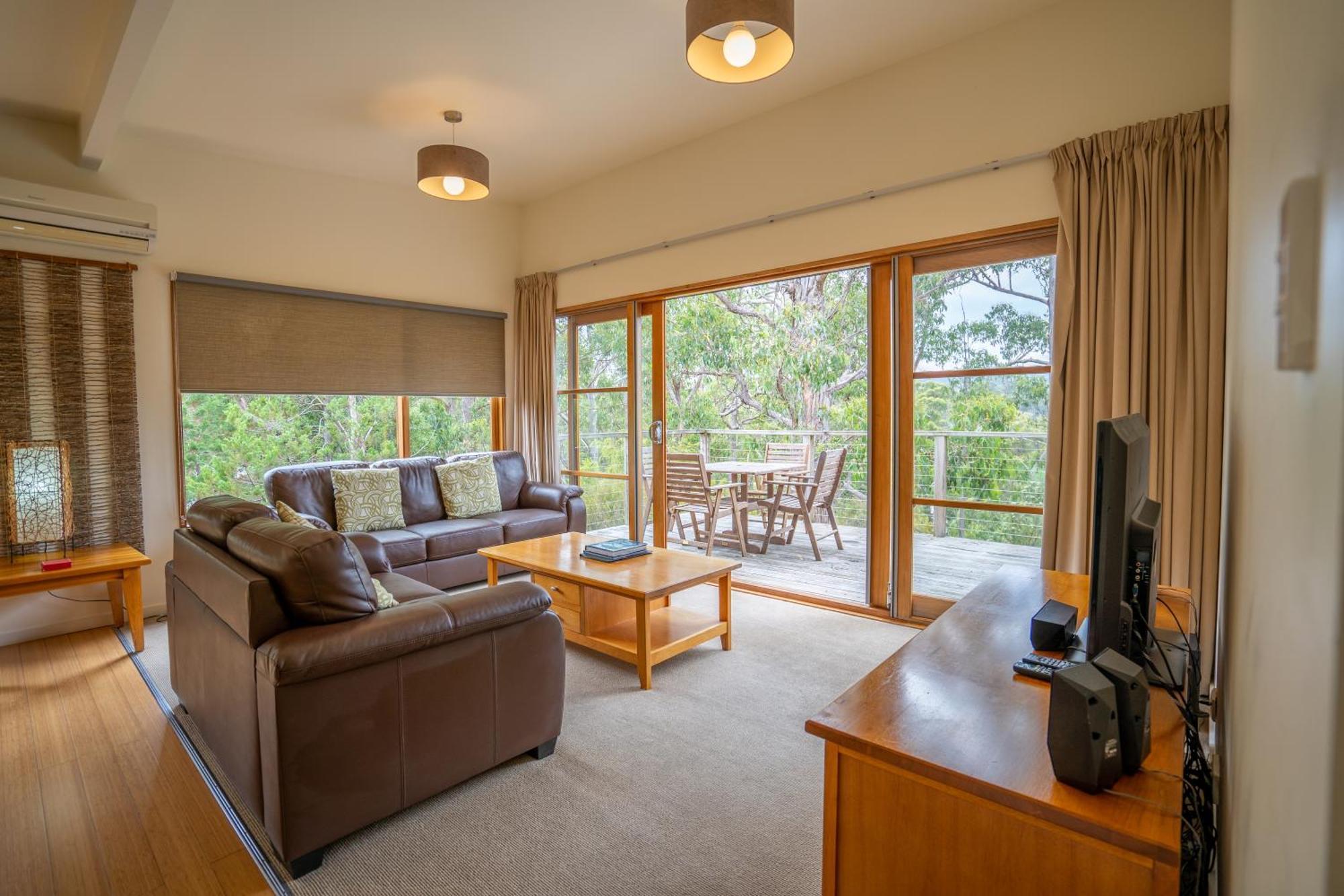 Stewarts Bay Lodge ポート・アーサー エクステリア 写真
